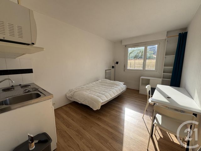 Appartement F1 &agrave; louer - 1 pi&egrave;ce - 18,40 m2 - Reims - 51 - CHAMPAGNE-ARDENNE