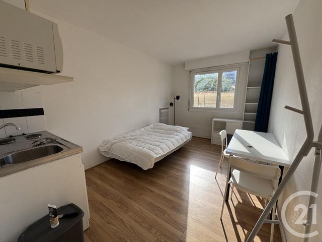 Appartement F1 &agrave; louer - 1 pi&egrave;ce - 18,40 m2 - Reims - 51 - CHAMPAGNE-ARDENNE