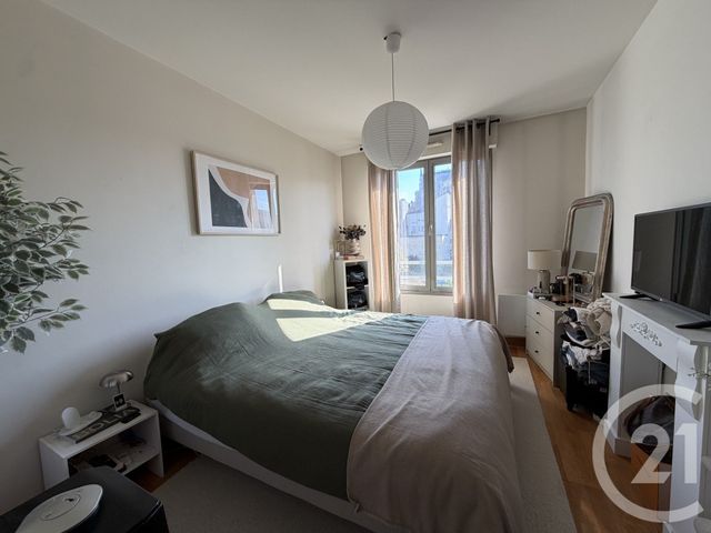 Appartement F3 &agrave; louer - 3 pi&egrave;ces - 77 m2 - Reims - 51 - CHAMPAGNE-ARDENNE