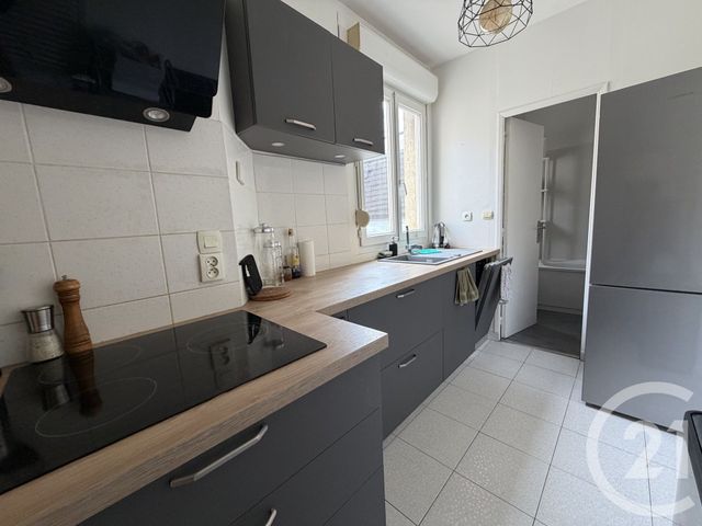 Appartement F3 &agrave; louer - 3 pi&egrave;ces - 64 m2 - Reims - 51 - CHAMPAGNE-ARDENNE