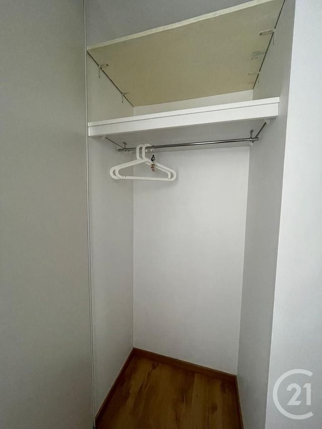Appartement Studio &agrave; louer - 1 pi&egrave;ce - 34 m2 - Reims - 51 - CHAMPAGNE-ARDENNE