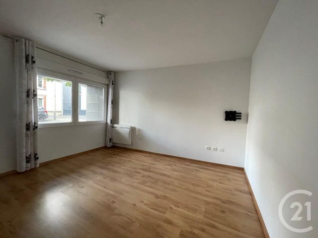 Appartement Studio &agrave; louer - 1 pi&egrave;ce - 34 m2 - Reims - 51 - CHAMPAGNE-ARDENNE