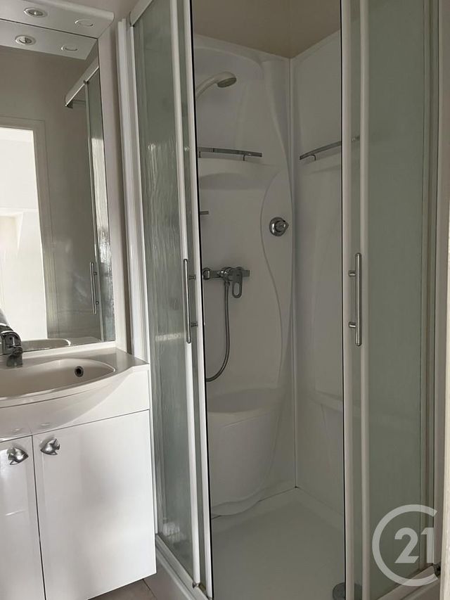 Appartement F1 &agrave; louer - 1 pi&egrave;ce - 20,50 m2 - Reims - 51 - CHAMPAGNE-ARDENNE