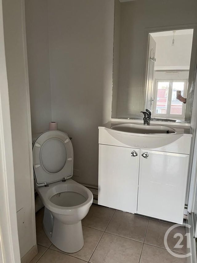 Appartement F1 &agrave; louer - 1 pi&egrave;ce - 20,50 m2 - Reims - 51 - CHAMPAGNE-ARDENNE