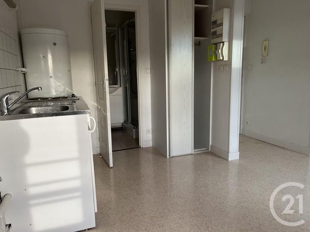 Appartement F1 &agrave; louer - 1 pi&egrave;ce - 20,50 m2 - Reims - 51 - CHAMPAGNE-ARDENNE