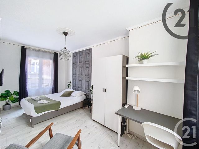 Appartement F4 &agrave; louer - 3 pi&egrave;ces - 79,68 m2 - Reims - 51 - CHAMPAGNE-ARDENNE