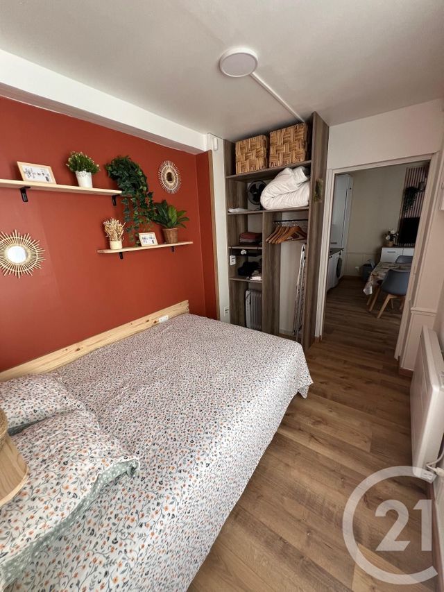 Appartement T2 &agrave; louer - 2 pi&egrave;ces - 29,46 m2 - Reims - 51 - CHAMPAGNE-ARDENNE