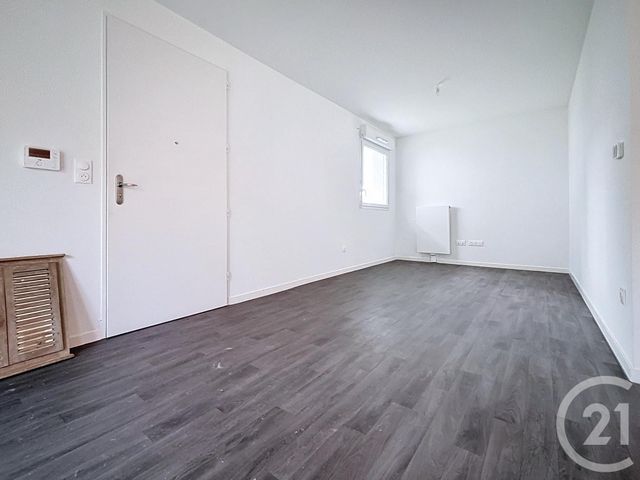 Appartement Duplex &agrave; louer - 3 pi&egrave;ces - 71,50 m2 - Reims - 51 - CHAMPAGNE-ARDENNE