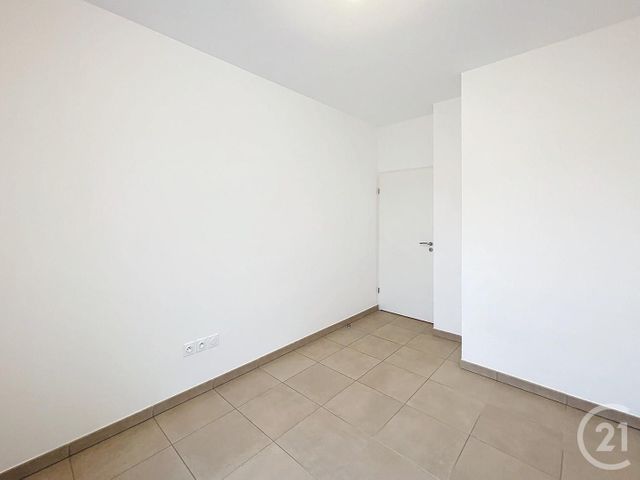 Appartement T3 &agrave; louer - 3 pi&egrave;ces - 73,06 m2 - Bezannes - 51 - CHAMPAGNE-ARDENNE