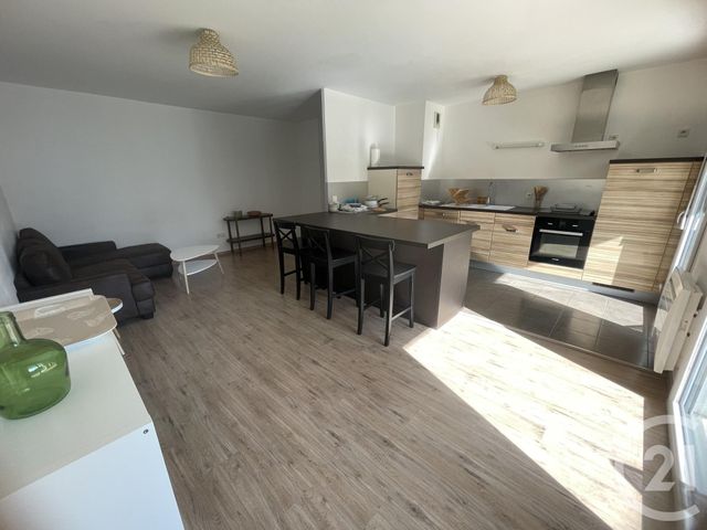 Appartement F3 &agrave; louer - 3 pi&egrave;ces - 66,27 m2 - Reims - 51 - CHAMPAGNE-ARDENNE