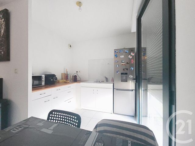 Afficher la photo en grand Appartement F2 à vendre - 2 pièces - 46 m2 - Troyes - 10 - CHAMPAGNE-ARDENNE