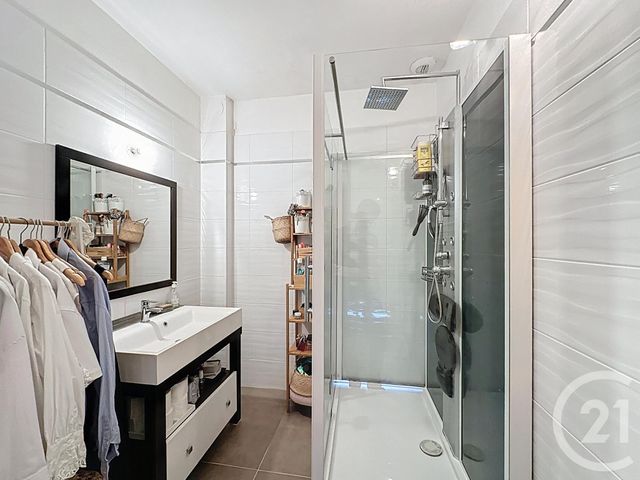 Afficher la photo en grand Appartement T2 à vendre - 2 pièces - 46,50 m2 - Troyes - 10 - CHAMPAGNE-ARDENNE