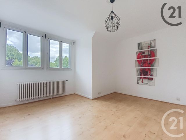 Afficher la photo en grand Appartement à louer - 3 pièces - 56 m2 - Troyes - 10 - CHAMPAGNE-ARDENNE