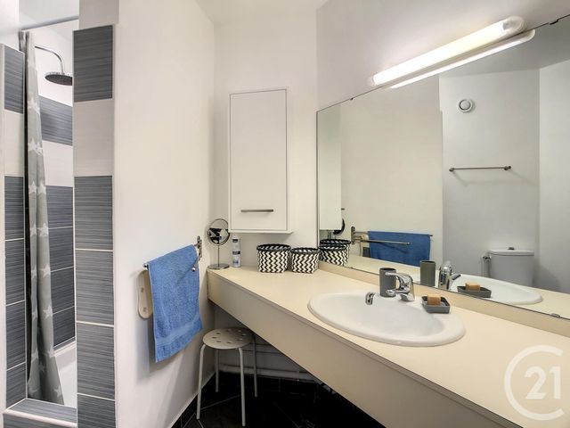 Appartement F4 &agrave; louer - 3 pi&egrave;ces - 55 m2 - Ste Savine - 10 - CHAMPAGNE-ARDENNE