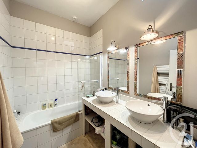 Appartement à vendre - 5 pièces - 110 m2 - Troyes - 10 - CHAMPAGNE-ARDENNE