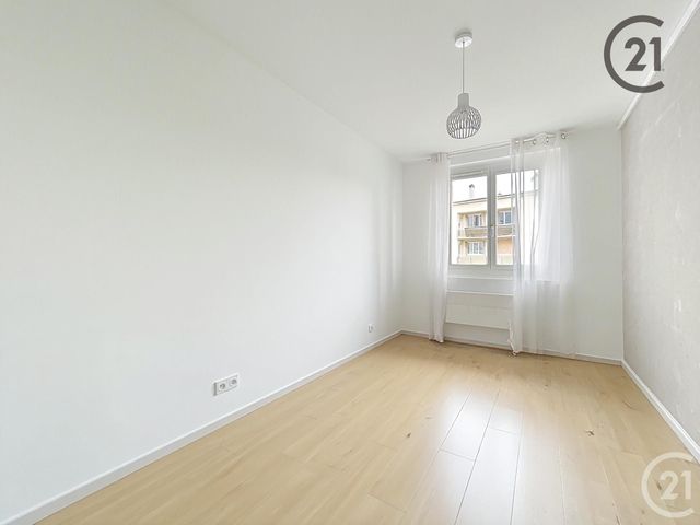 Appartement T5 &agrave; vendre - 5 pi&egrave;ces - 70,55 m2 - Troyes - 10 - CHAMPAGNE-ARDENNE