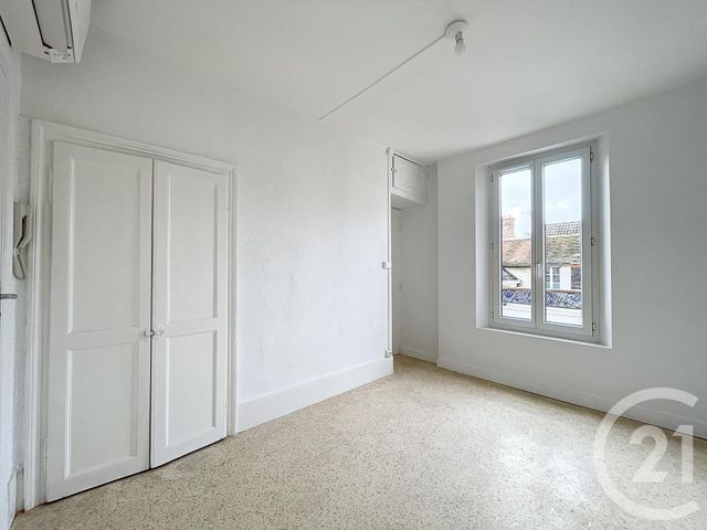 Appartement T1 à louer - 1 pièce - 29 m2 - Troyes - 10 - CHAMPAGNE-ARDENNE