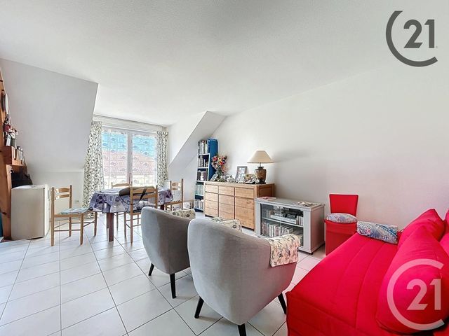 Appartement T2 à vendre - 2 pièces - 48,50 m2 - St Julien Les Villas - 10 - CHAMPAGNE-ARDENNE