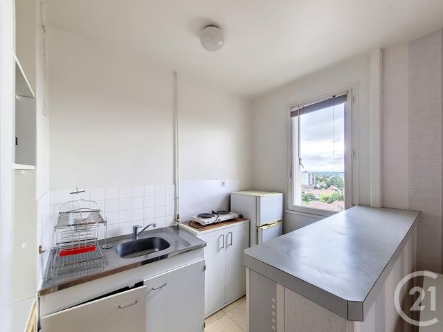 Afficher la photo en grand Appartement T1 à louer - 1 pièce - 25 m2 - Troyes - 10 - CHAMPAGNE-ARDENNE