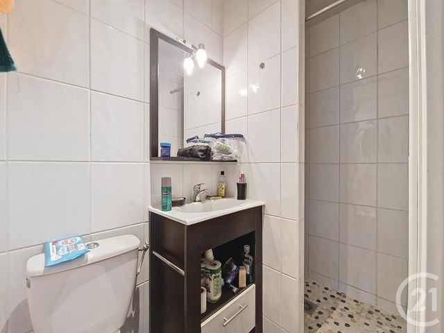 Appartement F1 à vendre - 2 pièces - 21 m2 - Troyes - 10 - CHAMPAGNE-ARDENNE