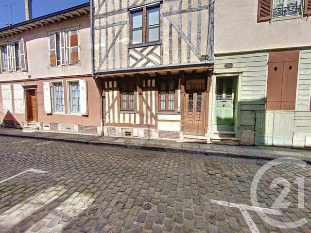 Afficher la photo en grand Appartement F1 à louer - 1 pièce - 34,20 m2 - Troyes - 10 - CHAMPAGNE-ARDENNE