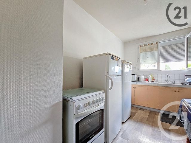 Appartement F4 à vendre - 4 pièces - 73,43 m2 - St Andre Les Vergers - 10 - CHAMPAGNE-ARDENNE