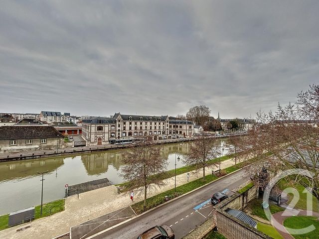 Appartement F1 &agrave; louer - 1 pi&egrave;ce - 33 m2 - Troyes - 10 - CHAMPAGNE-ARDENNE