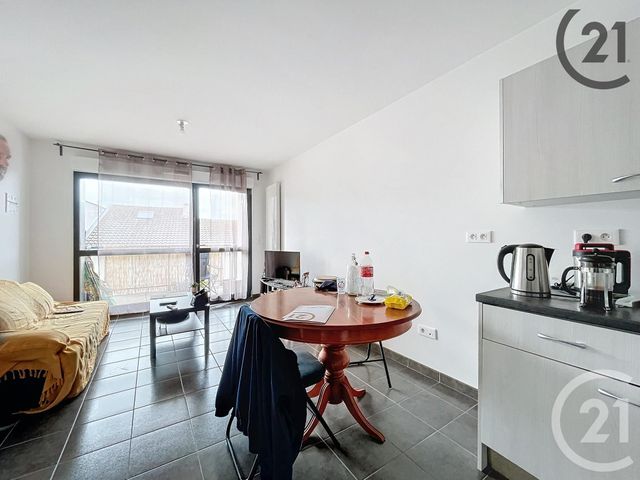 Afficher la photo en grand Appartement F2 à vendre - 2 pièces - 40,05 m2 - Troyes - 10 - CHAMPAGNE-ARDENNE