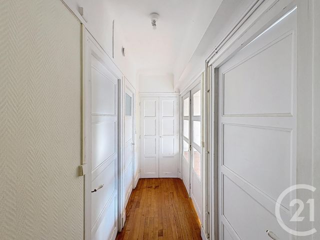 Afficher la photo en grand Appartement F2 à louer - 2 pièces - 58 m2 - Troyes - 10 - CHAMPAGNE-ARDENNE