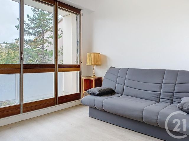 Appartement Chambre à louer - 1 pièce - 9,95 m2 - Troyes - 10 - CHAMPAGNE-ARDENNE