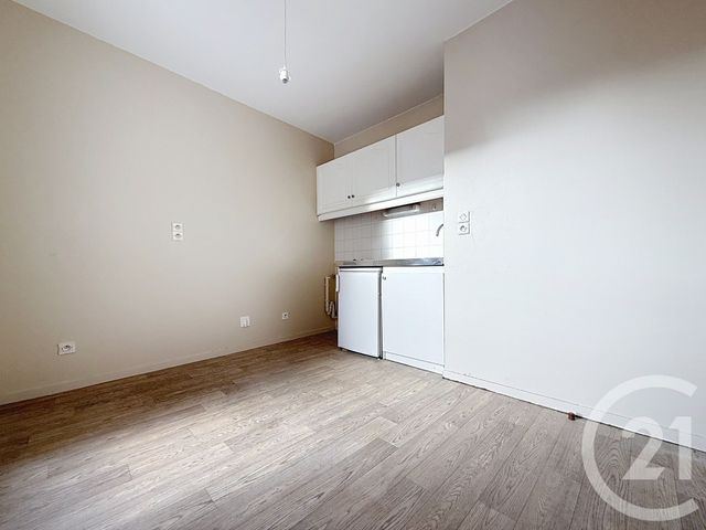 Appartement F2 &agrave; louer - 2 pi&egrave;ces - 49,98 m2 - Troyes - 10 - CHAMPAGNE-ARDENNE