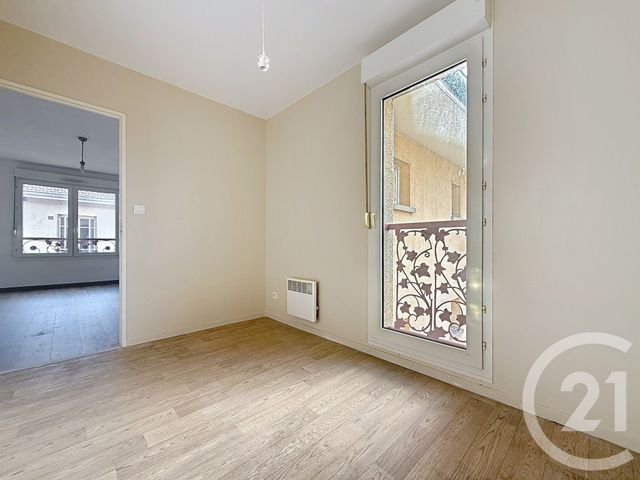 Appartement F2 &agrave; louer - 2 pi&egrave;ces - 49,98 m2 - Troyes - 10 - CHAMPAGNE-ARDENNE