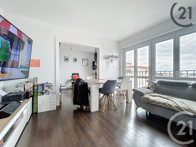 Appartement T4 à vendre - 4 pièces - 75,67 m2 - St Andre Les Vergers - 10 - CHAMPAGNE-ARDENNE