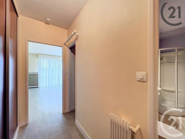 Appartement F1 &agrave; louer - 1 pi&egrave;ce - 38 m2 - Troyes - 10 - CHAMPAGNE-ARDENNE