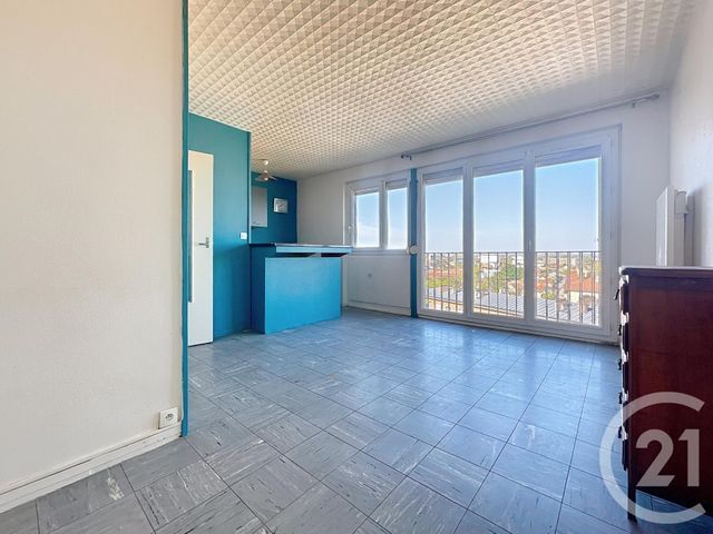 Afficher la photo en grand Appartement Studio à vendre - 1 pièce - 28 m2 - Troyes - 10 - CHAMPAGNE-ARDENNE