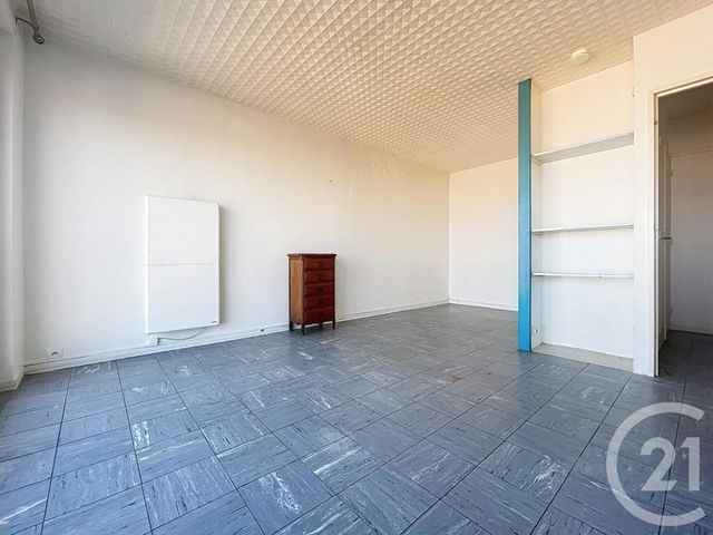 Afficher la photo en grand Appartement Studio à vendre - 1 pièce - 28 m2 - Troyes - 10 - CHAMPAGNE-ARDENNE