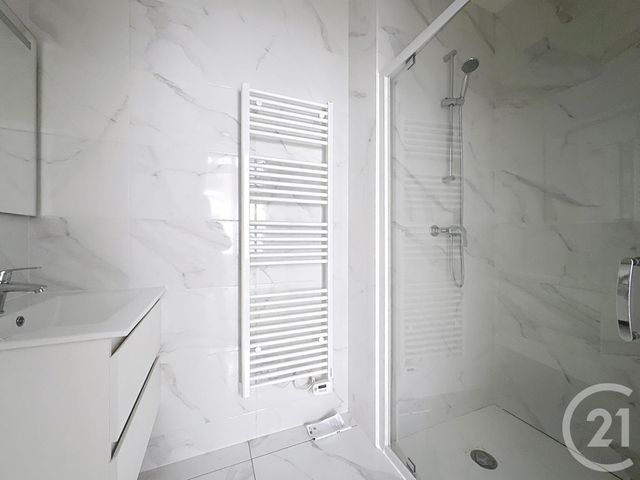 Appartement T2 à louer - 2 pièces - 60,90 m2 - Troyes - 10 - CHAMPAGNE-ARDENNE