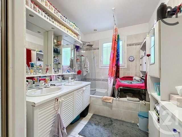 Maison à vendre - 5 pièces - 121,40 m2 - Ste Savine - 10 - CHAMPAGNE-ARDENNE