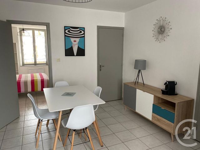 immeuble - STE SAVINE - 10