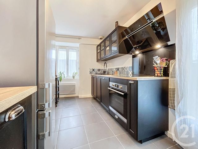 Maison à louer ST PARRES LES VAUDES