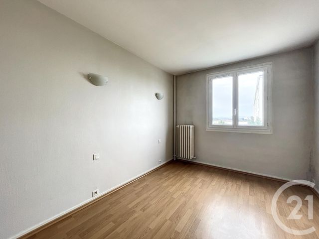 Appartement à vendre - 5 pièces - 75,38 m2 - Troyes - 10 - CHAMPAGNE-ARDENNE