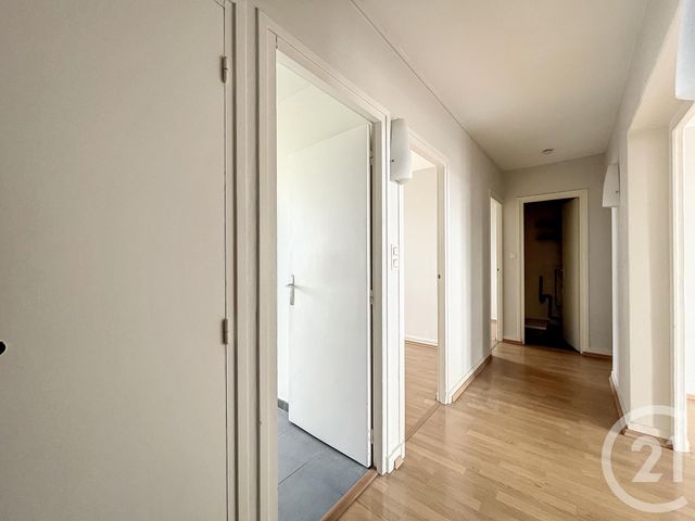 Appartement à vendre - 5 pièces - 75,38 m2 - Troyes - 10 - CHAMPAGNE-ARDENNE