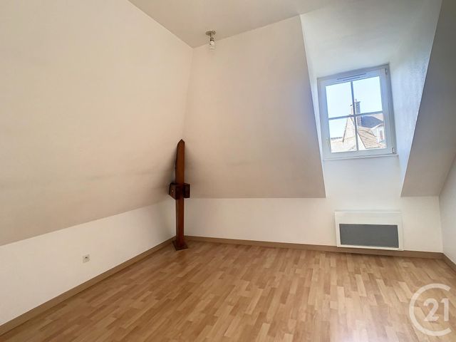 Appartement F3 à louer - 3 pièces - 75,80 m2 - Troyes - 10 - CHAMPAGNE-ARDENNE
