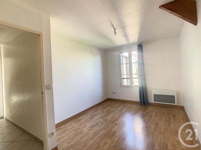 Appartement F3 à louer - 3 pièces - 75,80 m2 - Troyes - 10 - CHAMPAGNE-ARDENNE