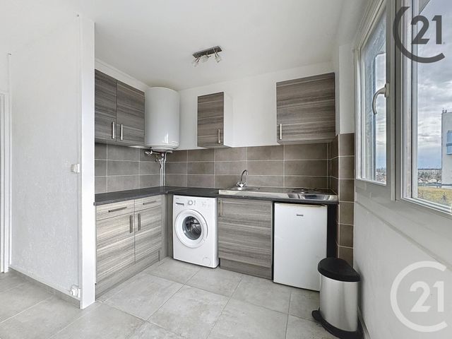 Appartement F1 à vendre - 1 pièce - 28 m2 - Troyes - 10 - CHAMPAGNE-ARDENNE