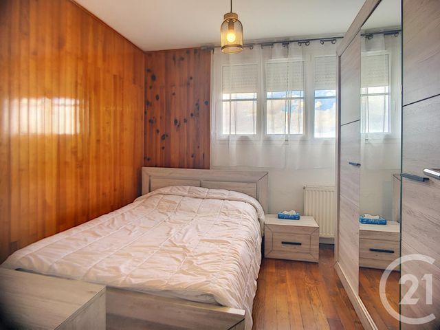 Afficher la photo en grand Appartement F3 à louer - 3 pièces - 56,04 m2 - Troyes - 10 - CHAMPAGNE-ARDENNE
