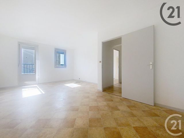 Appartement T3 à louer - 3 pièces - 67 m2 - St Andre Les Vergers - 10 - CHAMPAGNE-ARDENNE