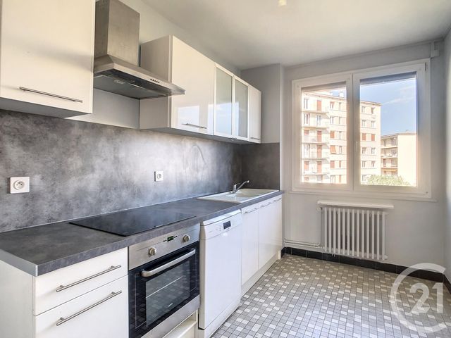 Appartement F3 à louer - 3 pièces - 74,09 m2 - Troyes - 10 - CHAMPAGNE-ARDENNE