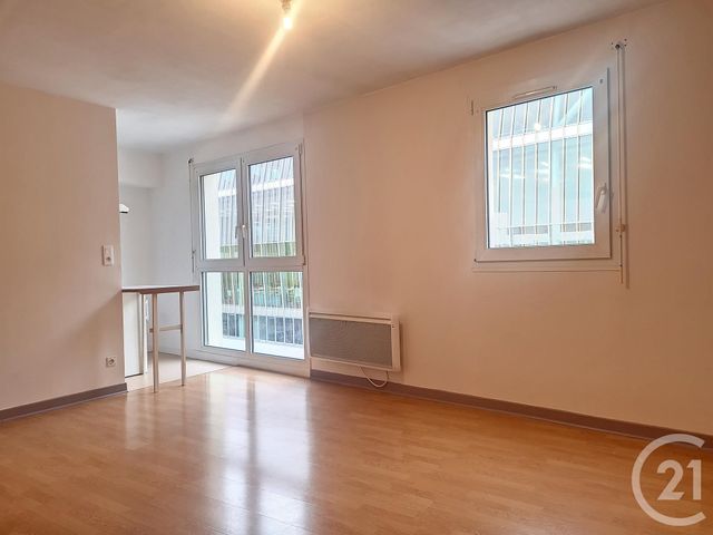 Appartement F1 à louer - 1 pièce - 30 m2 - Troyes - 10 - CHAMPAGNE-ARDENNE