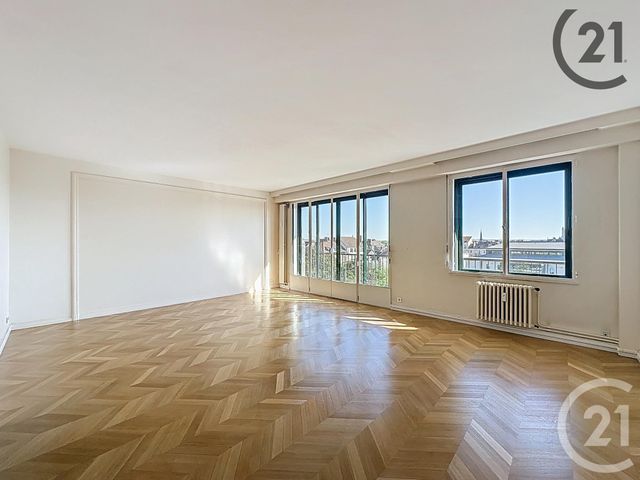 Afficher la photo en grand Appartement F5 à louer - 5 pièces - 105 m2 - Troyes - 10 - CHAMPAGNE-ARDENNE